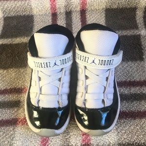 Air Jordan 11 Retro Concord 2018